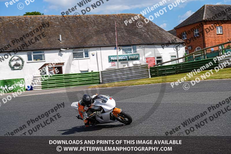 enduro digital images;event digital images;eventdigitalimages;mallory park;mallory park photographs;mallory park trackday;mallory park trackday photographs;no limits trackdays;peter wileman photography;racing digital images;trackday digital images;trackday photos